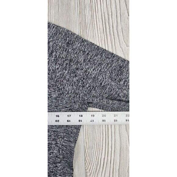 Under Armour Heat gear athletic pullover size M - Picture 4 of 7